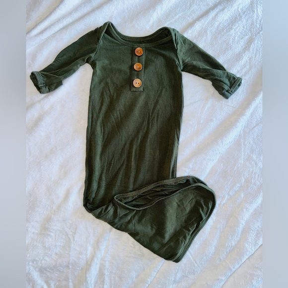 Caden Lane Bamboo Baby Gown - Picture 3 of 6